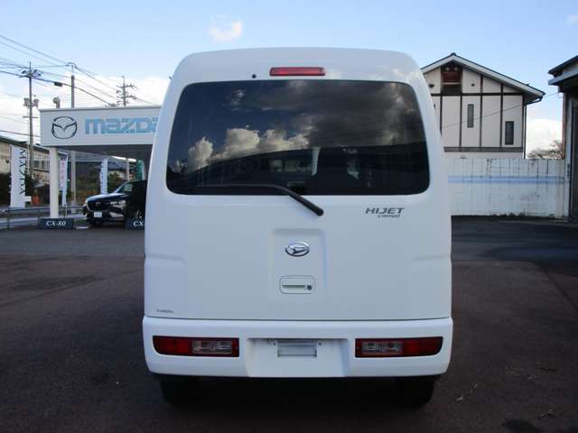 定休日は水曜日ですが、お問い合わせにはなるべく迅速に対応させていただけるよう心掛けてます！