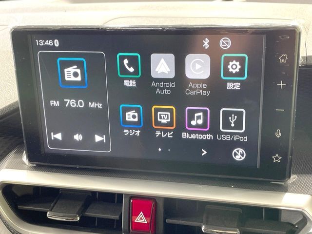 【9インチ　ディスプレイオーディオ】大画面ディスプレイへお持ちのスマートフォンと連携して、ナビやbluetoothでの音楽再生が可能です♪デザインはもちろん操作性も良好！別途ナビ機能の取付可能です♪
