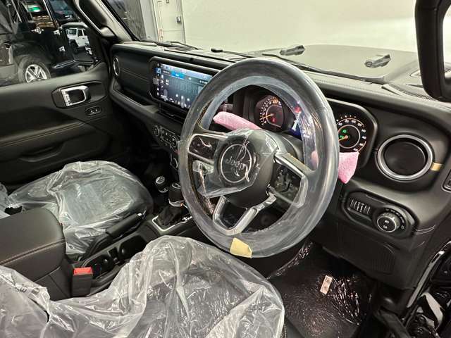 中古車だけでなく新車も多岐にわたり正規輸入車販売を行っております。全国選りすぐりの仕入ネットワークからあなたにピッタリのお車を探します！◆TEL:0078-6002-700293◆