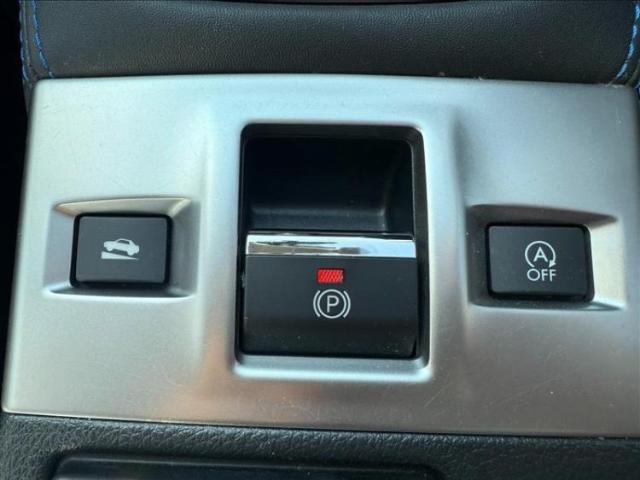 国産車から輸入車まで多様なお客様のニーズのお応えできるように、全国規模で豊富な在庫展開！車のことならWECARSへ！