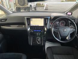 【インパネ全体】『インパネ全体』の画像になります。写真の内容に関してご不明点、ご質問等がございましたらお気軽にガリバー店舗までお問い合わせください。