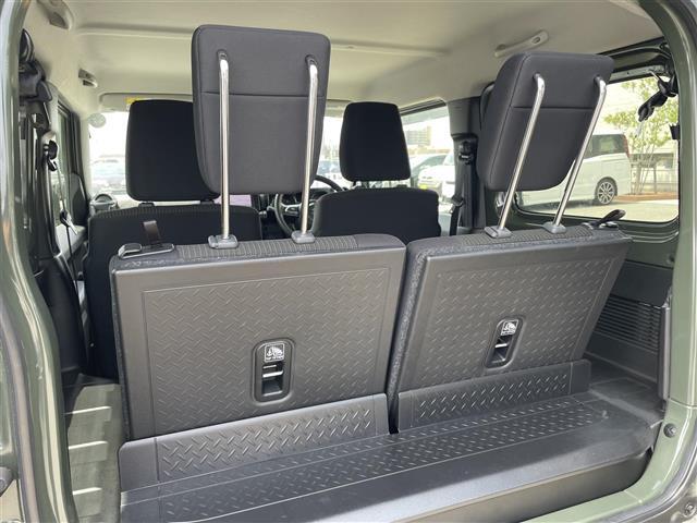 気になる車はすぐにお問い合わせください！画面右側の0066から始まる無料ダイヤルからお問い合わせ下さい！専門スタッフがお車のご質問にお答えいたします！