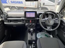 ガリバー金沢店は、国道8号線沿い、南新保交差点角にございます。販売経験豊富なスタッフが、お客様のおクルマ選びをお手伝いいたしますのでお気軽にご相談ください！