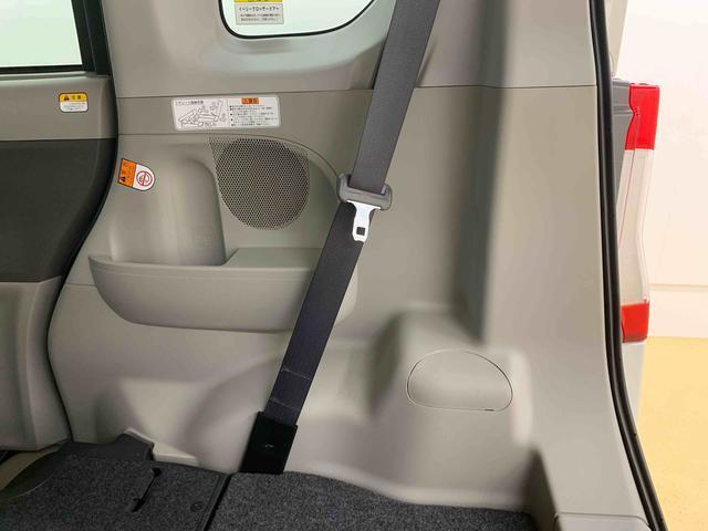 お車の状態をしっかりとお伝えするために1台の車両に付き40枚以上の画像を用意しております。外装はもちろん、室内の装備やお車の特徴などごらんください。