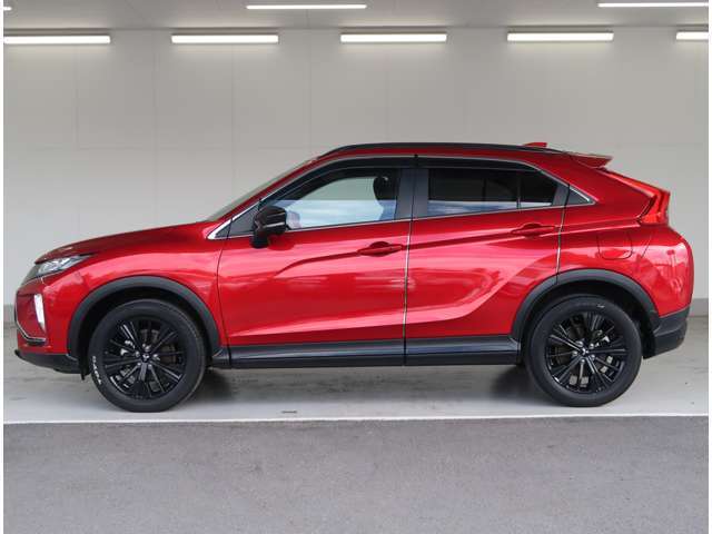 『点検整備付販売』です。また、「エンジンオイル」「オイルフィルター」「ワイパーゴム」を交換致します。