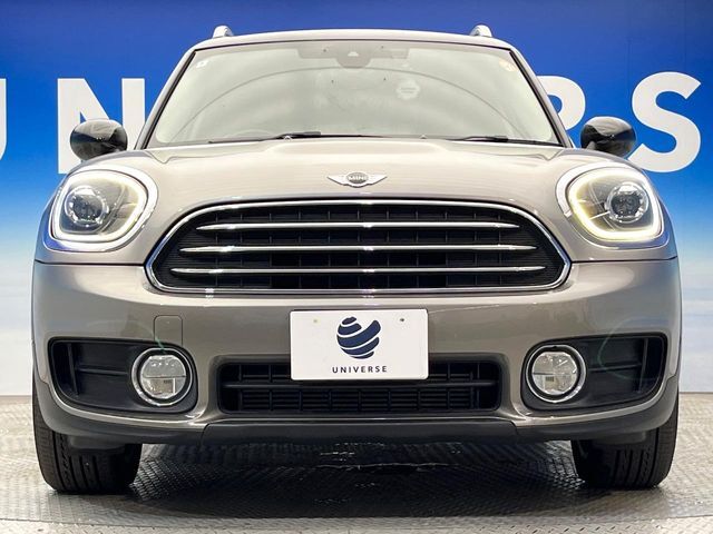 ●ご覧の通り綺麗な状態を維持しているお車ですが、小さなキズの状況や他の箇所のお写真もお送りできます。ご遠方の方でも安心してご検討いただける様、お客様のご希望に応じて出来る限りご対応させていただきます。