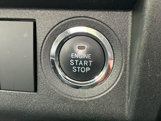 こちらのお車はいかがでしょうか？少しでも気になっていただけましたら是非お問い合わせください！さらにお車の詳細をお送りいたします！