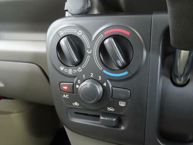 気温に合わせて直感的に操作することで、車内をいつでも快適に保てます。