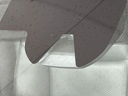 【エマージェンシーブレーキ】走行中に前方の車両等を認識し、衝突しそうな時は警報とブレーキで衝突回避と被害軽減をアシスト。より安全にドライブをお楽しみいただけます。