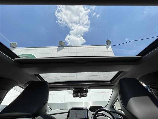 みなさまのお車選びのお手伝いをさせてください！スタッフ一同心よりご来店、お問い合わせをお待ちしております！