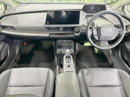 グループ総在庫数約30，000台！！全国の系列店からメーカー・車種問わずご紹介出来るので、あなたにピッタリのお車が見つかるはずです♪まずはお問い合わせ下さい☆