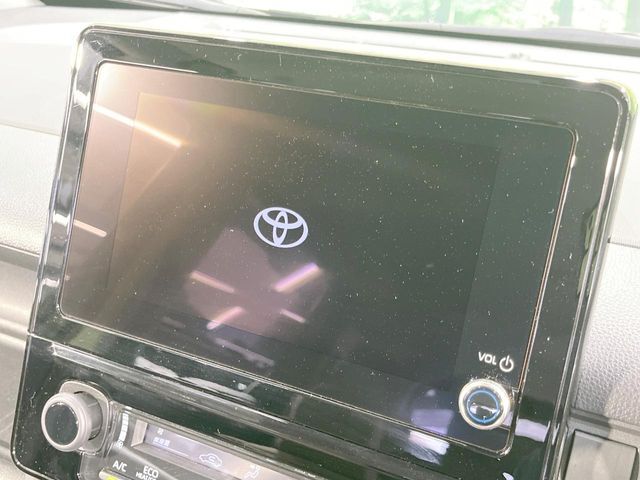 【8インチ　ディスプレイオーディオ】大画面のディスプレイはAppleCarPlayやAndroidAutoが利用可能。大きな画面でスマホナビアプリ等が利用いただけます♪