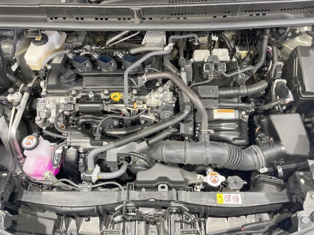 親切・丁寧な専門メカニックスタッフが応対！・車検・点検整備・事故等の修理などアフターサービスも安心。お車のカスタマイズもネクステージのサービススタッフまでご相談ください！