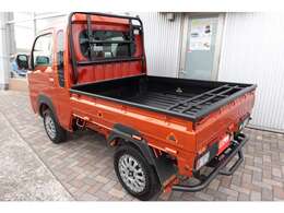 カーセンサーNETだけではお伝えできない、当店の魅力がつまった自社HPも是非ご覧下さい♪　【http://nobuchika-jidousya.jp/】