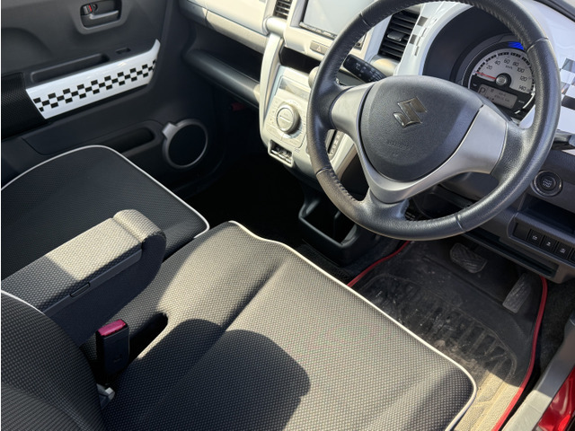 中古車と言えば、DAIAMOND CARLIFE  SERVICETEL011-299-7299