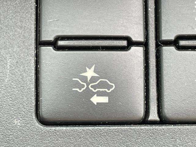 ◆【プリクラッシュセーフティシステム（PCS）】クルマ・歩行者［昼］との衝突の危険を検知したとき、ブザーやブレーキ制御により事故防止をサポートします！※機能には限界があるためご注意ください。