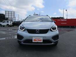 当社では、24ヶ月法定点検と同様のメンテナンスを行い、更に54項目における内外装備品など点検チェックのメンテナンスを行い安心のカーライフを多くのユーザー様に提供しております。