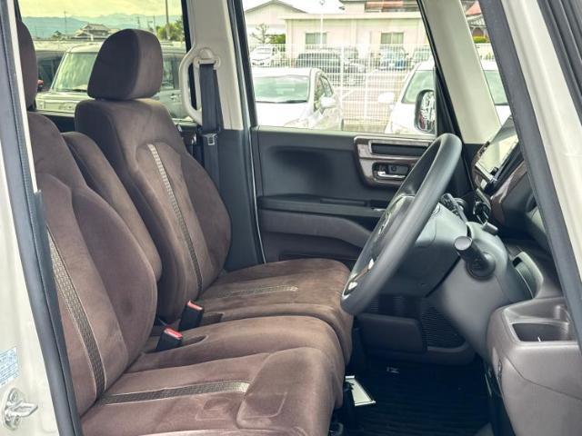 「この車の写真をもっと見たい」「状態が気になる」「この装備はついている？」どんな小さな疑問でもお気軽にお問い合わせください！