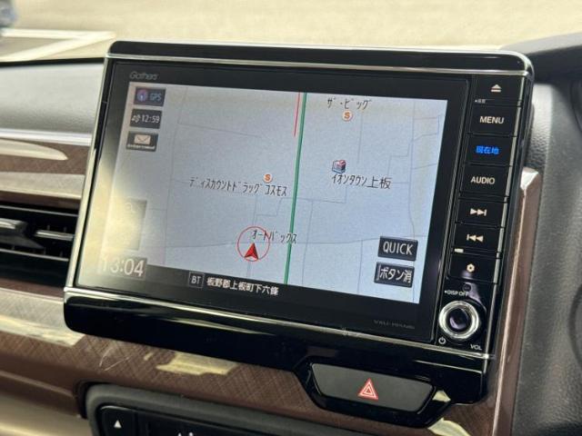 WECARSの店舗にはキッズコーナーがございます！お子様連れのお客様もごゆっくり車選びをお楽しみいただける空間です！