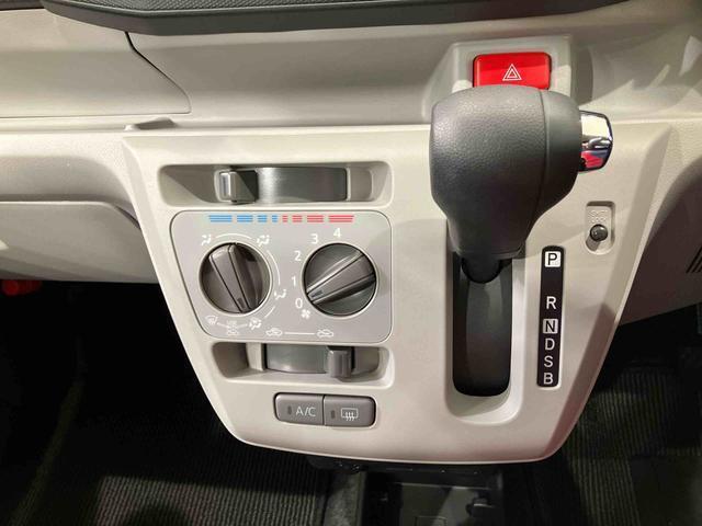 納車前にはプロのメカニックが、各部の点検を行います。ディーラーにしか出来ない品質、そしてサービスできっと満足していただけると思います！