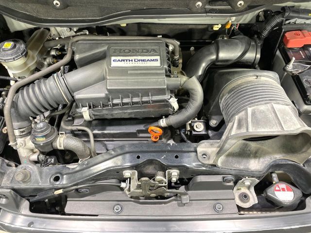 親切・丁寧な専門メカニックスタッフが応対！・車検・点検整備・事故等の修理などアフターサービスも安心。お車のカスタマイズもネクステージのサービススタッフまでご相談ください！