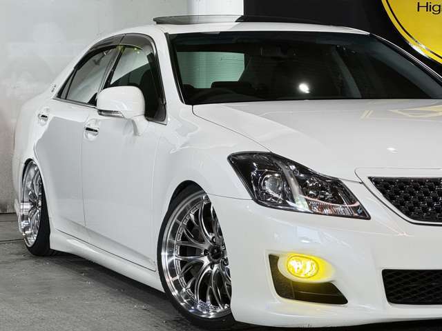★200系クラウンアスリート　V6　3.5L☆Bluetoothオーディオ対応★黒革シート★サンルーフ★スマートキー★プッシュスタート★イージークローズドア★