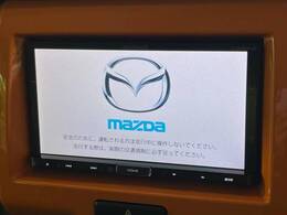 【ナビゲーション】目的地までしっかり案内してくれる使いやすいナビ。Bluetooth接続すればお持ちのスマホやMP3プレイヤーの音楽を再生可能！毎日の運転がさらに楽しくなります！！