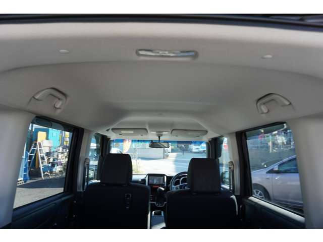 初めての車購入、免許取りたての方、車に詳しくない方、ご安心ください。当店スタッフが不明点を丁寧にご説明致します。お気軽にご来店、お問合せください！