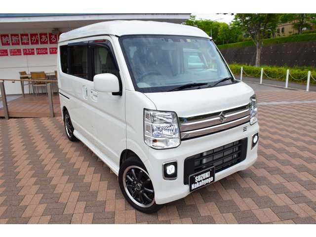 ●別途有償にて全国対応の延長保証もご用意しております。メーカー保証が残っている車輌に関しては、メーカー保証継承も手続きいたします。（メーカーによっては事前継承を受付できない場合あり）