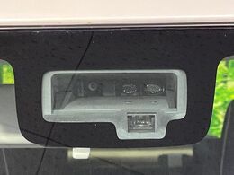 【スズキ　セーフティサポート】走行中に前方の車両等を認識し、衝突しそうな時は警報とブレーキで衝突回避と被害軽減をアシスト。より安全にドライブをお楽しみいただけます。