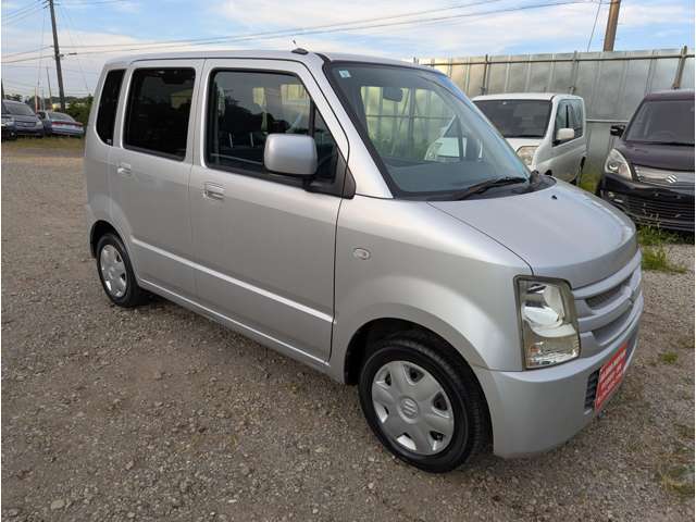 車両の確認はしておりますが、記載漏れ、記載ミス等の場合は現車優先とさせて頂きますので予めご了承下さい。ご納得頂いてお買い上げ頂けますよう、現車確認をお願いします。