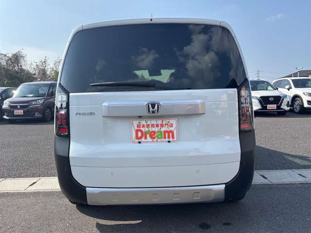 ☆新車の販売も可能です☆新車ご希望のお客様も是非当店にご相談下さいませ♪