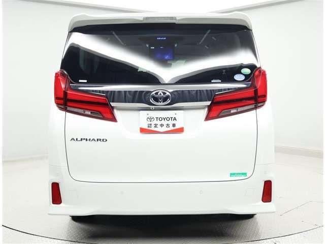 選ぶなら、トヨタの安心U-Car！！[安心1]「まるごとクリーニング」でキレイで気持ちいい！[安心2]「車両検査証明証」でクルマの状態がひと目でわかる！[安心3]「ロングラン保証」で買ってからも安心！