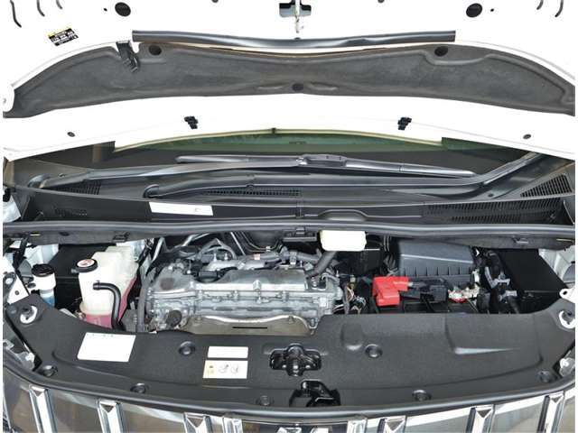 ご納車から1年間・走行距離無制限の保証付きです。  全国5000ヶ所のトヨタのサービステクノショップにて保証範囲内の保証対応が可能です。 別途有料になりますが最長3年間まで延長保証加入ができます。