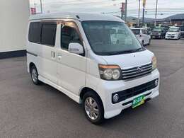 東京海上日動火災保険の代理店ですので万が一の事故も安心。任意保険は車を購入するときに見直しが必要です。プロのスタッフが金額や保証を含めてお客様の最善な保険内容を提案させて頂きます。