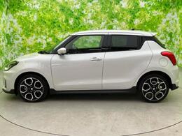 WECARSの在庫ページをご覧いただき誠にありがとうございます！WECARSは「お客様第一」をモットーにお客様のカーライフを全力でサポートいたします！