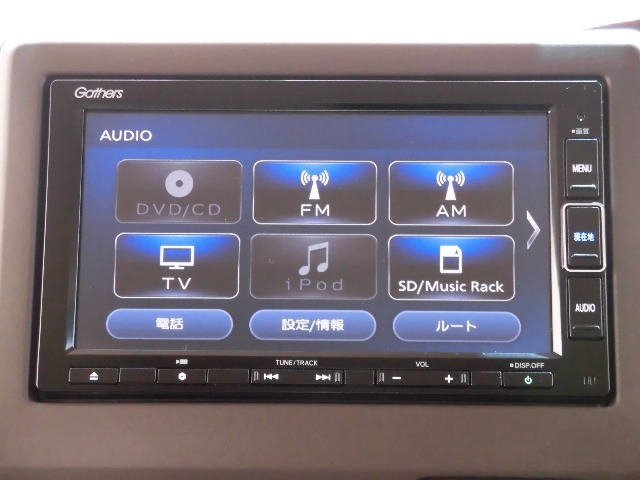 ホンダ純正ナビです。地デジ（1seg・12seg)対応、ミュージックラックへCD音源録音可能です。