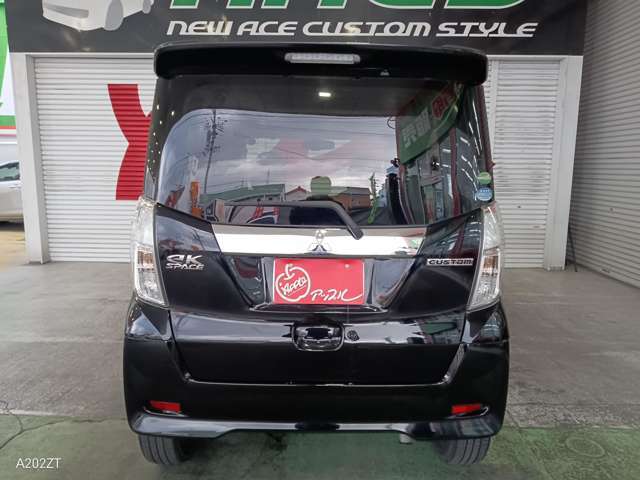 納車前には陸運局認証工場にて点検整備の後、納車致しますのでご安心下さい！アフターケアもお任せください