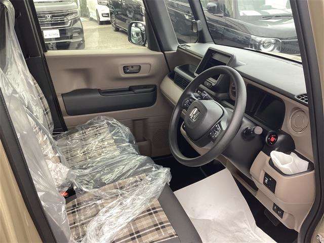 ■□■□■ 万が一のキズヘコミも迅速に対応いたします！！ 自社鈑金工場を持っているので、自社で修理いたします！！ 仲介料がかからないので安いんです！！  ■□■□■