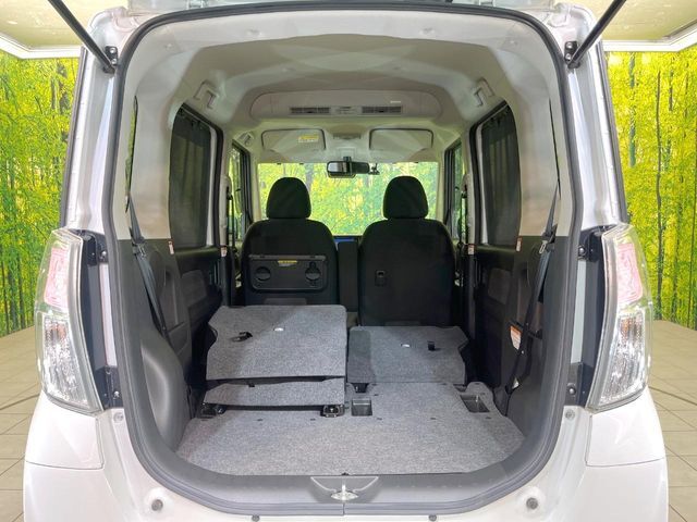 普段のお買い物や通勤、送迎等に十分な荷室スペースを確保しております。セカンドシートを倒すと、大きな荷物の積載も可能です♪