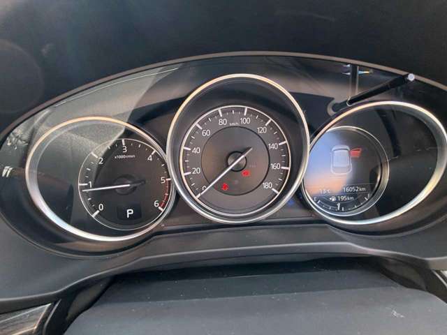 メーカーが視認性や使い易さにこだわったインテリアです♪