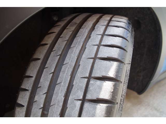 MICHELIN PILOT SPORT