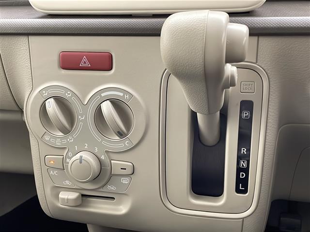 気になる車はお電話やメールで当店にお問い合わせください。なお、お電話での在庫の取り置きはできません。ご来場の際は、商談が重なる事が増えていますので事前に在庫有無をご確認くださいませ。