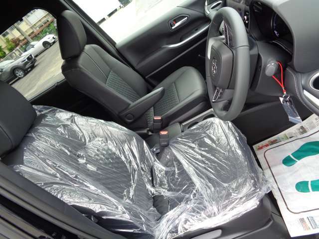 万一の納車後不具合が発生してしまった場合は保証書の規定に従い、運輸局指定当社自社整備工場にて迅速に対応させていただきます。群馬県外のお客様は最寄りの当社指定の整備工場を迅速に手配させていただきます。