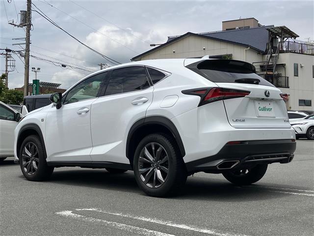 【　外装エクステリア　】現車の確認はお電話で在庫のご確認の上、是非ご来店くださいませ！ご来店の難しい方は店舗スタッフがお電話やメールで詳細をお答えさせて頂きます。