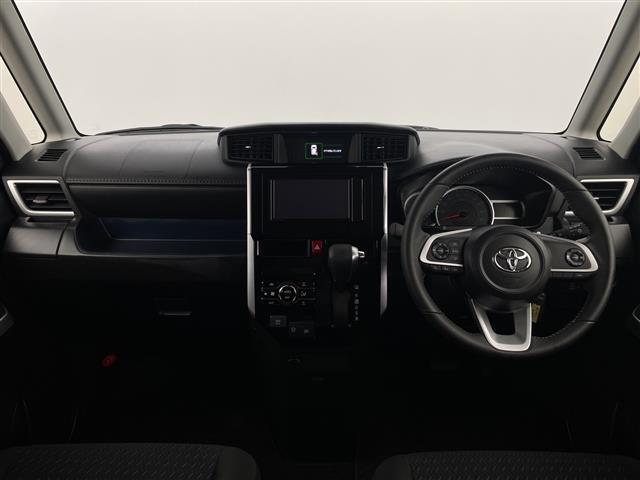 【インパネ全体】全方位で視界が広く、高い目線で運転もしやすいです！