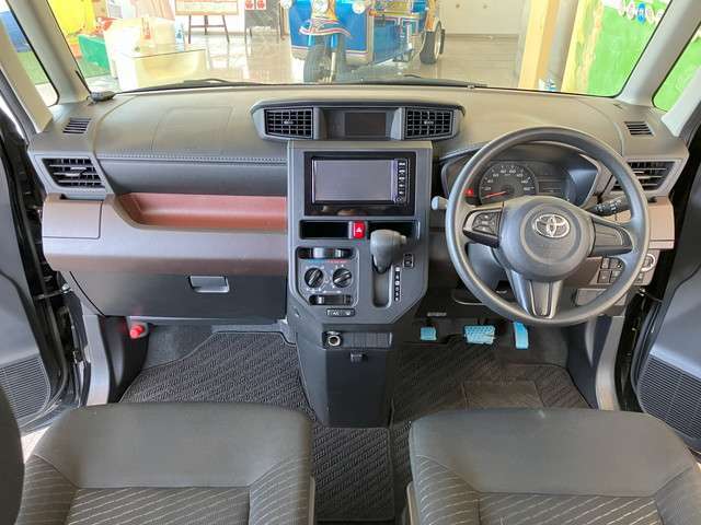 運転席に乗っているイメージをしながらご覧ください♪♪