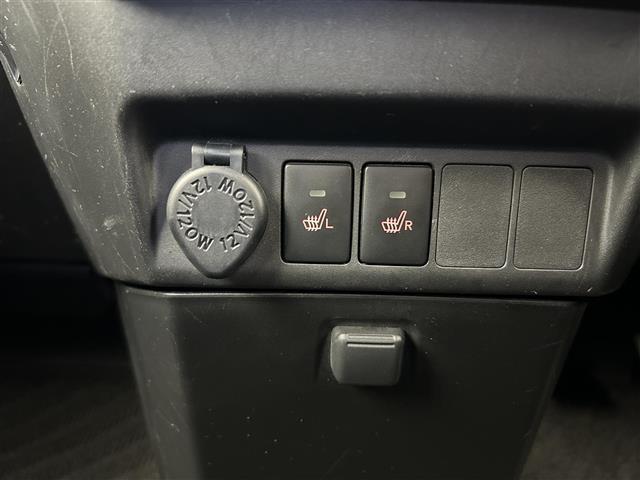 【運転席操作部】快適なドライブを楽しむための機能が装備されています！運転席から触れるので、使いやすいです！除菌プランいれていただくと、さらに清潔で安心していただけます！
