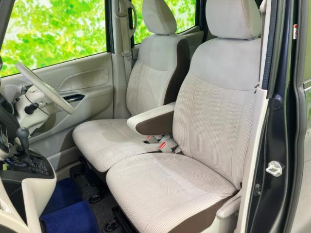 WECARSでは各商談席に大型モニターをご用意しております！見やすい大画面でゆったりと全国の在庫をご覧いただけます！是非ご来店お待ちしております！