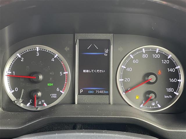 ODOメーターの表示値は75483kmです。店舗にて現車の確認もいただけますので、お電話で在庫のご確認の上是非ご来店くださいませ！！！
